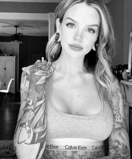 milf free onlyfans free xxx pic