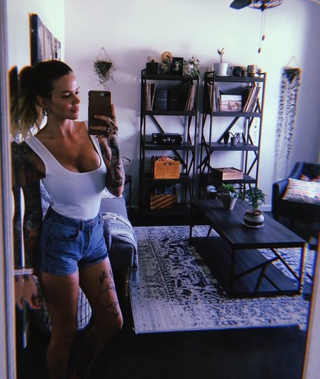 ohioliz pornstar nude images