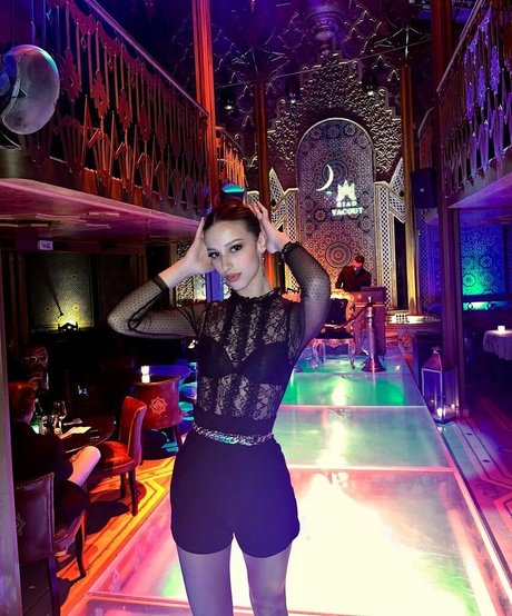 Klea Brahimi star art image