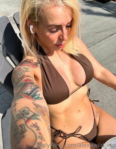 ebony squirt onlyfans hot naked archive