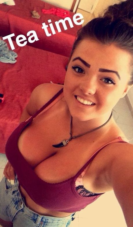 Clo Nicole free star pictures