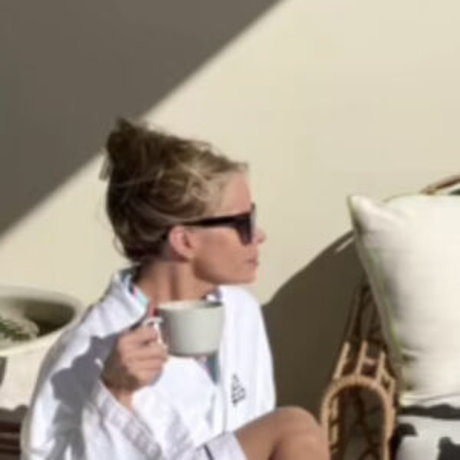 Cheryl Hines star hot galleries