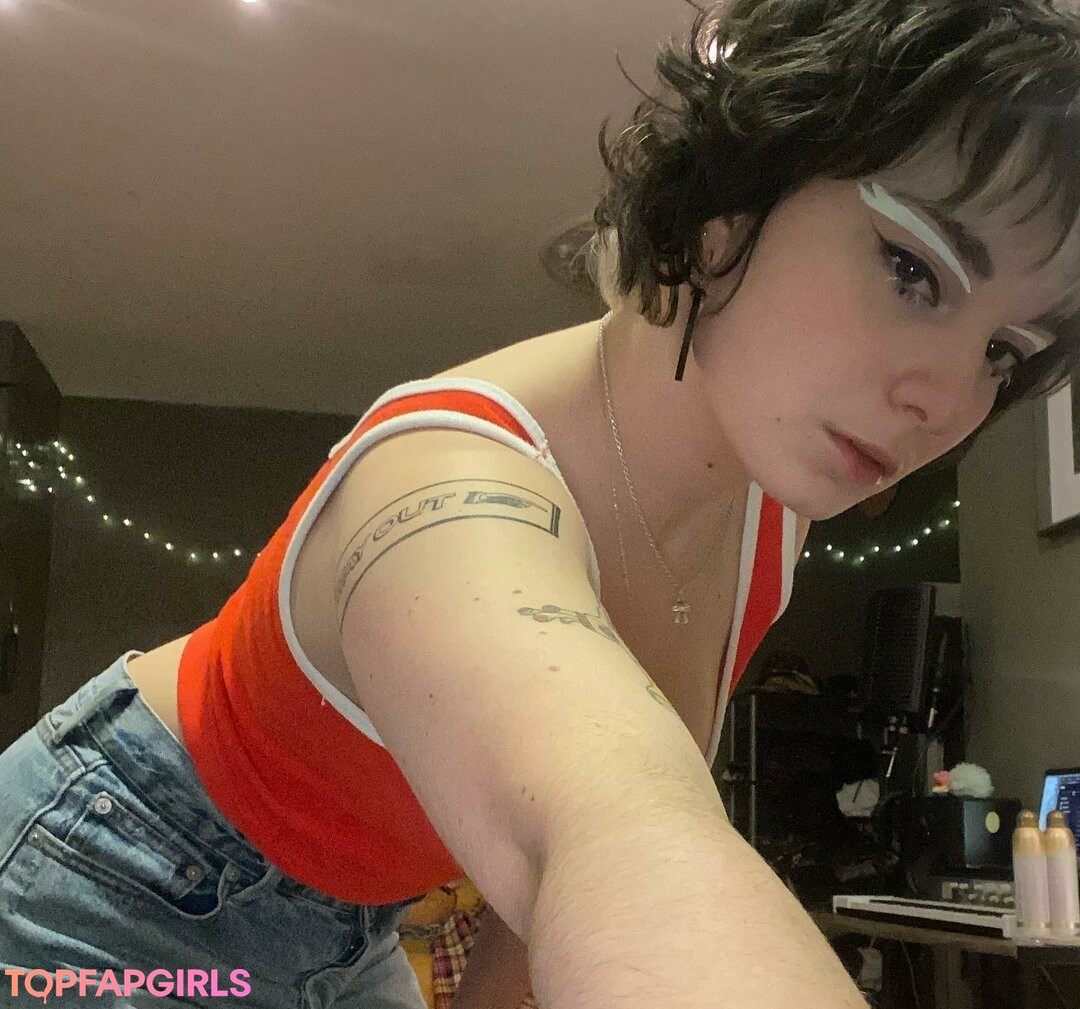 Casey Lee Williams free model photo