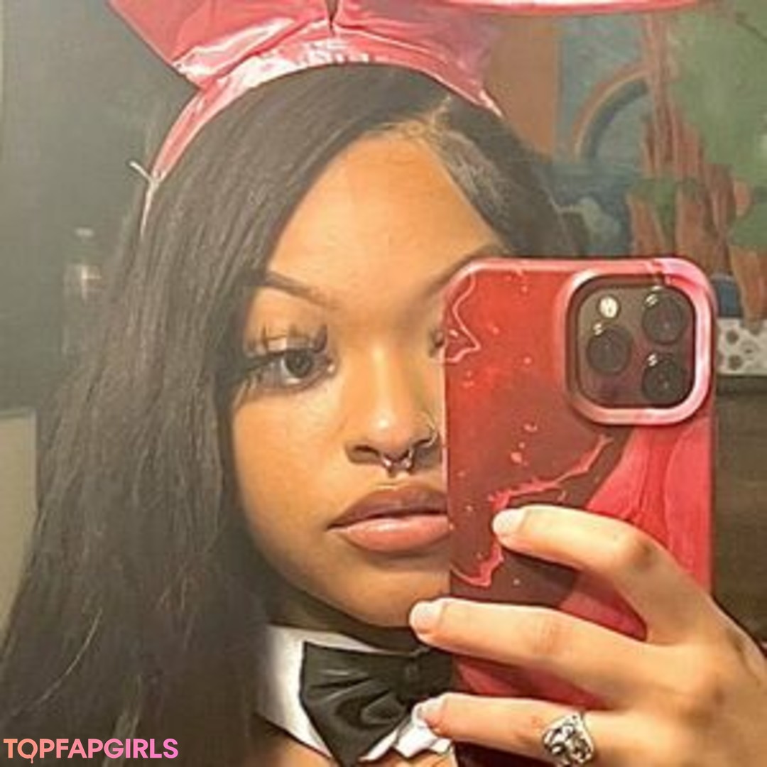 mrs supersoaker9000 model exclusive pictures