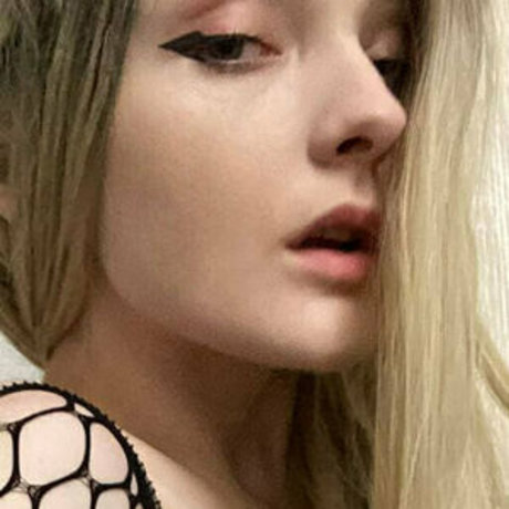 onlyzoeylove adult model images