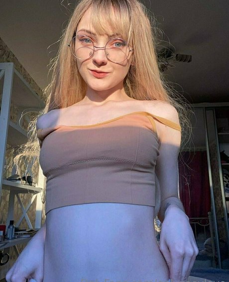 onlyzoeylove art pornstar picture