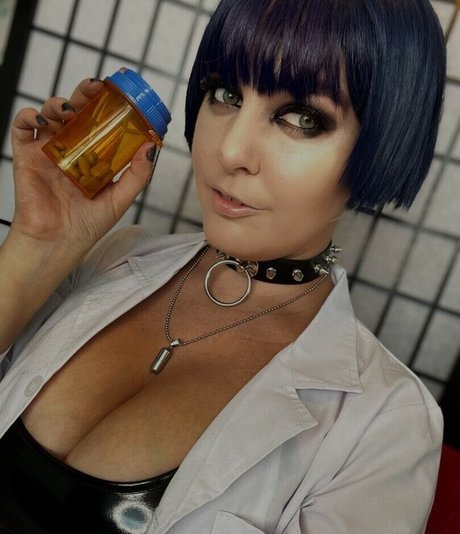 LisaLouWho xxx pornstar archive