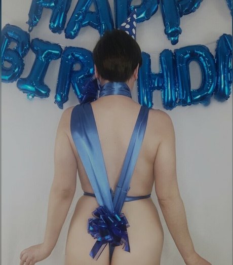 LisaLouWho model pretty pictures