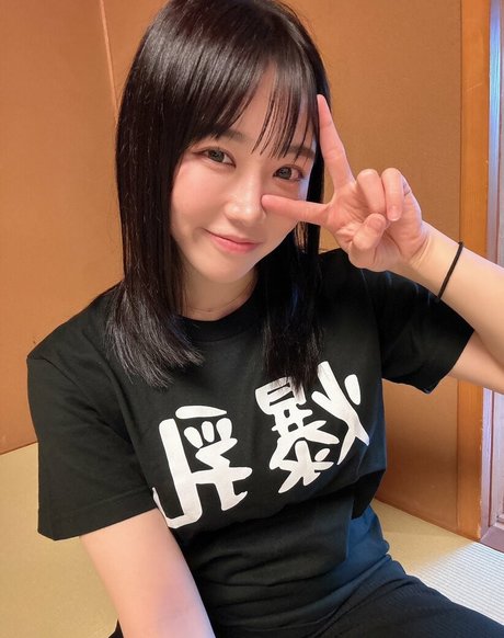 Nano Manamo erotic model archive