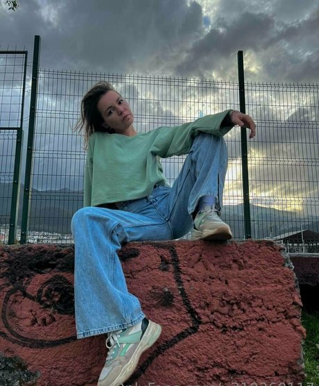 asa akiraa beautiful actress pic