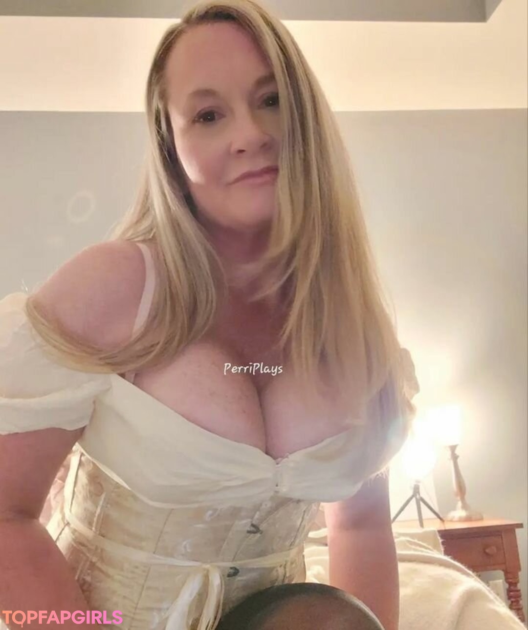 PerriPlays star adult pictures
