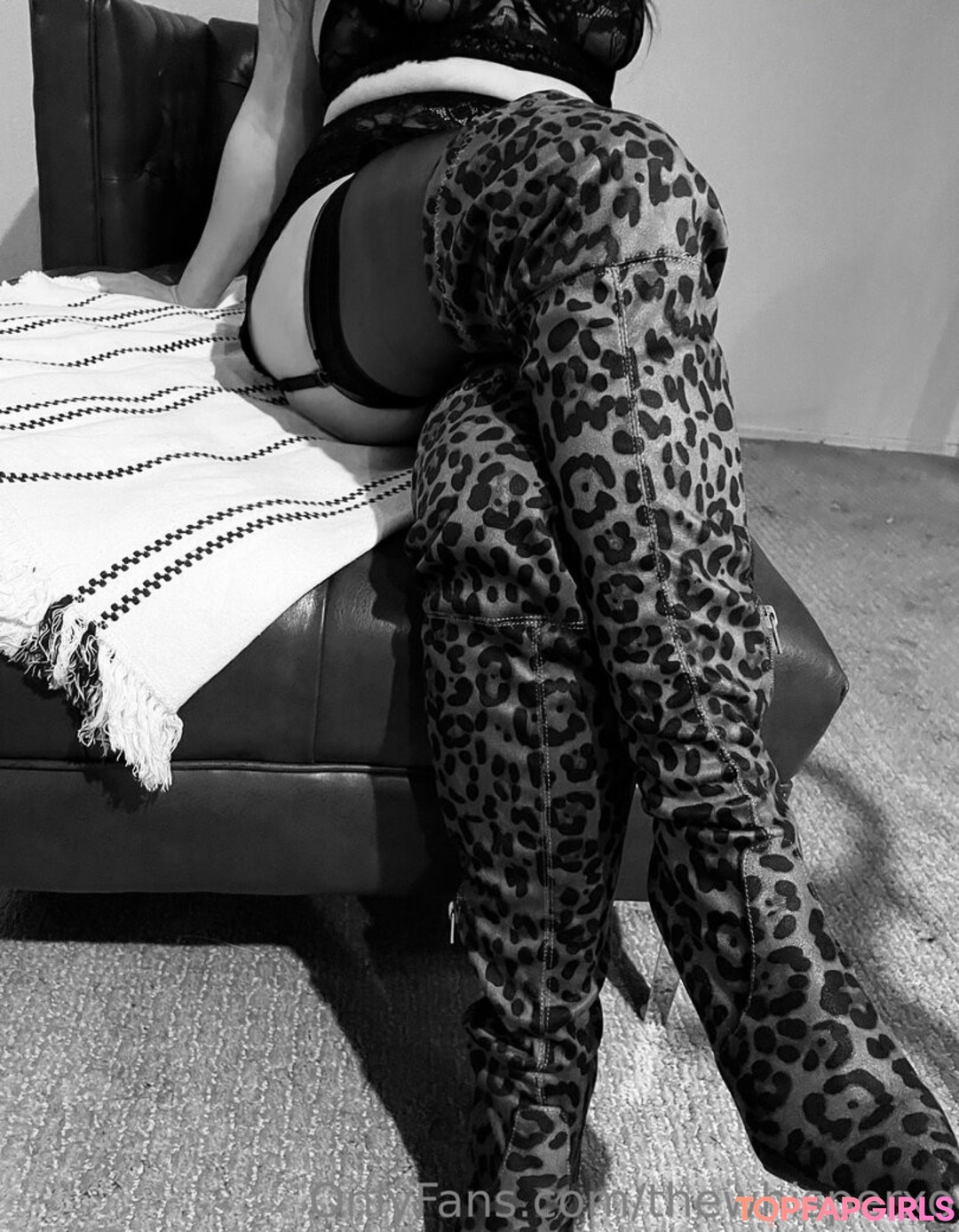asian pawg onlyfans exclusive photos