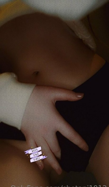 shetani1912 model art pic