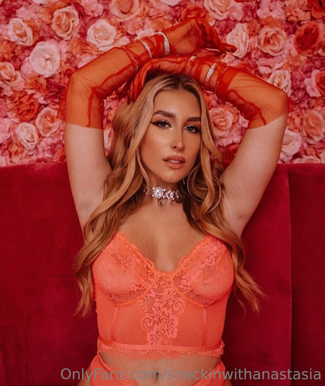 snackinwithanastasia pornstar hot archive