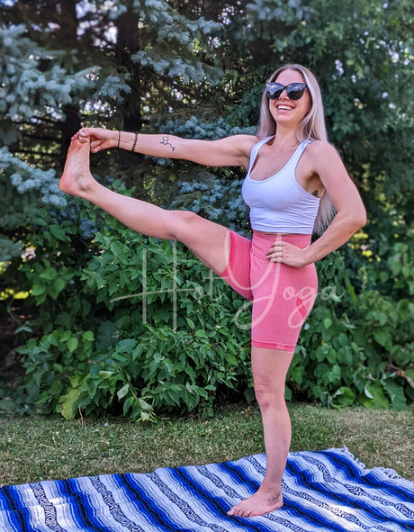 hot yoga pornstar erotic pictures