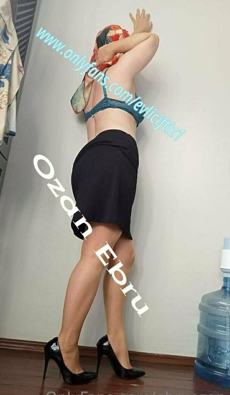 ebruozan star porn pics