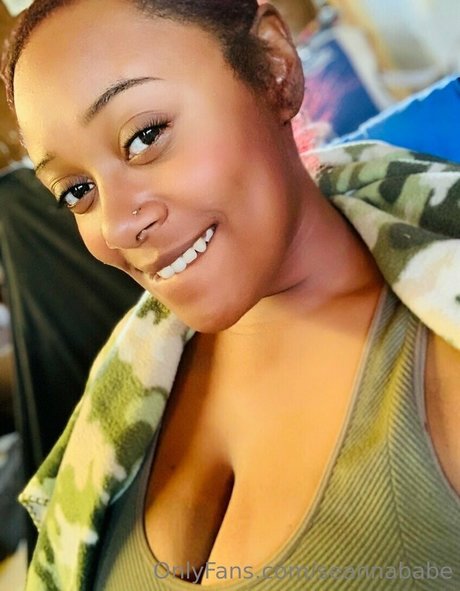 seannababe star nude image