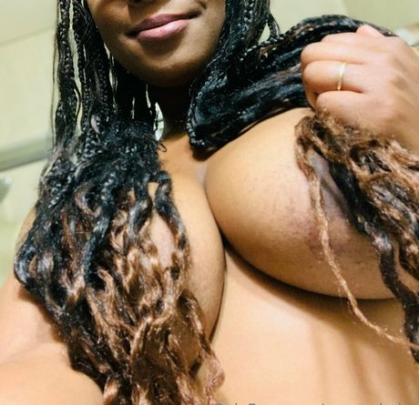 teen topless onlyfans free picture