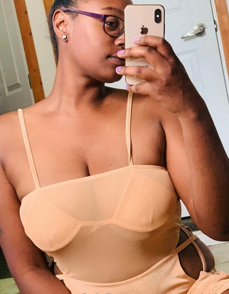 seannababe pornstar erotic pic