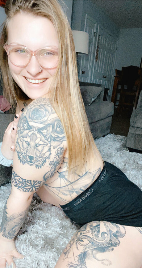 chandlerknightx model img