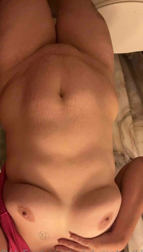 xxxdumptruckkagexxx star nude img