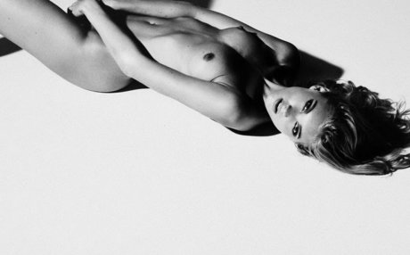 pornstars onlyfans art naked picture