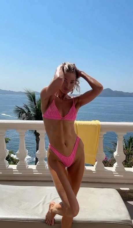 Elsa Hosk high quality star pic