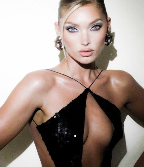 Elsa Hosk hot model picture