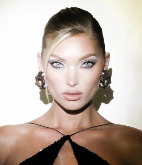 Elsa Hosk hd actress img