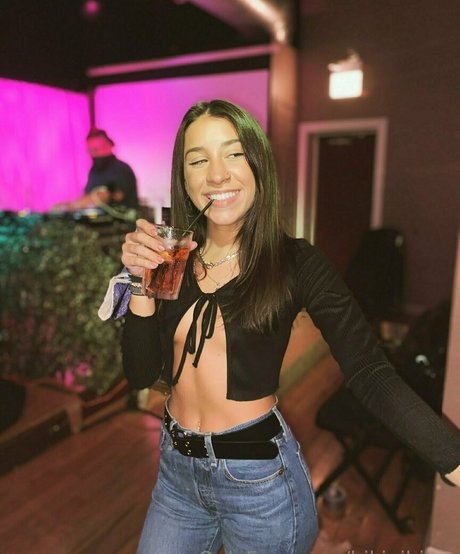 bikinibites nice model pictures