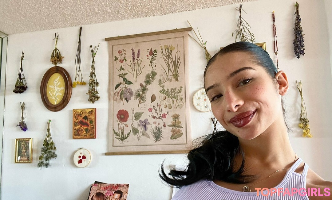 blushingblooms adult model gallery
