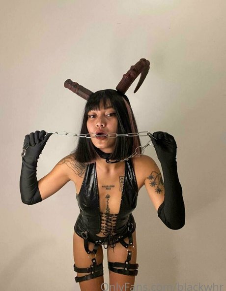 mystery666girl model erotic pics