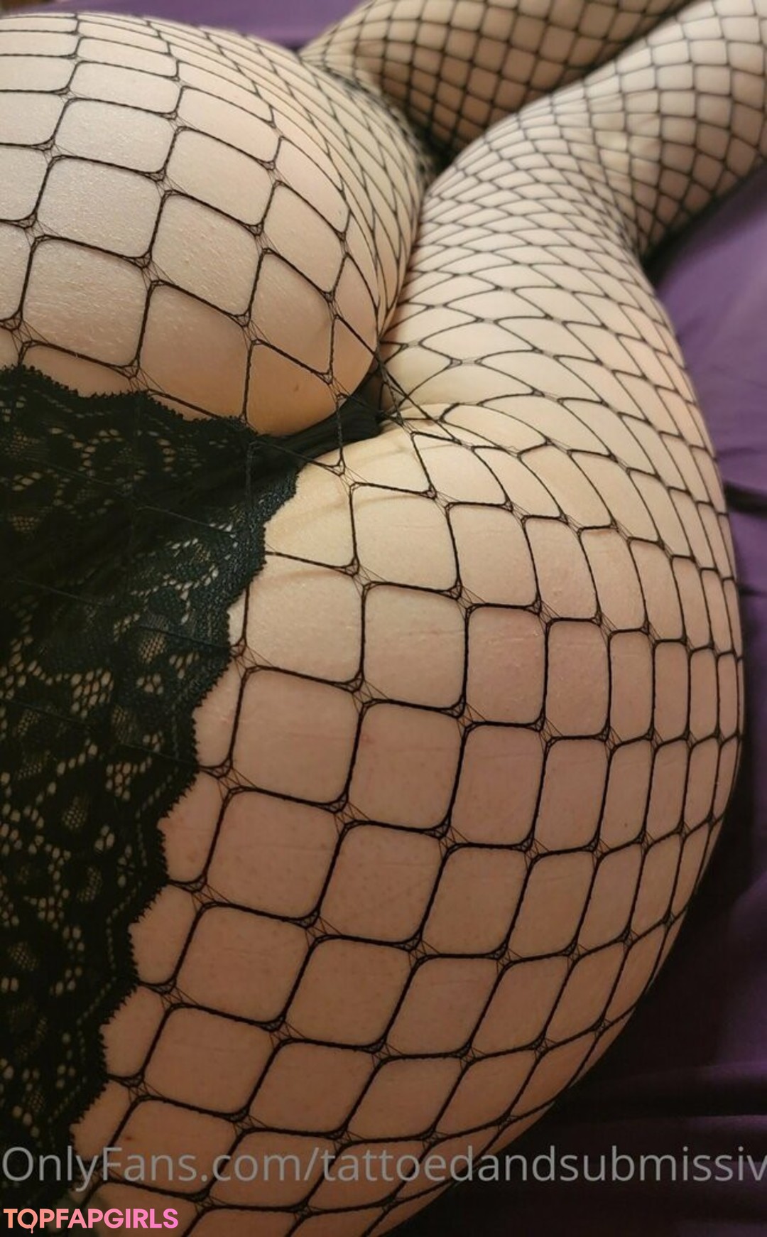 tattoedandsubmissive nude star img
