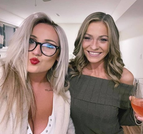 Lilly Alcorn pornstar perfect images