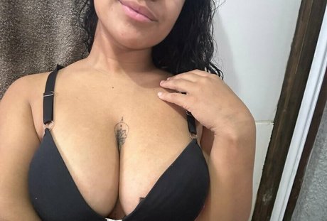 Luna Ortiz xxx star pictures