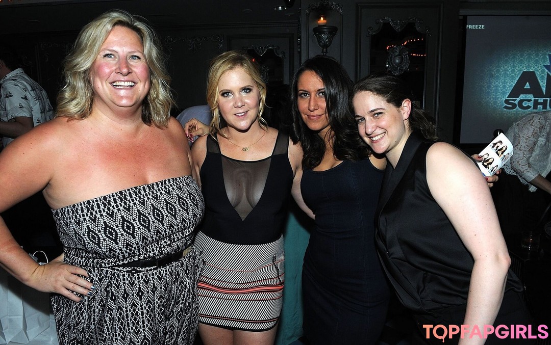 Amy Schumer star sexy images