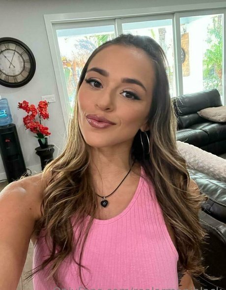 teacher milf onlyfans nude picture