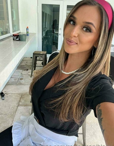 realarmaniblack free star photo