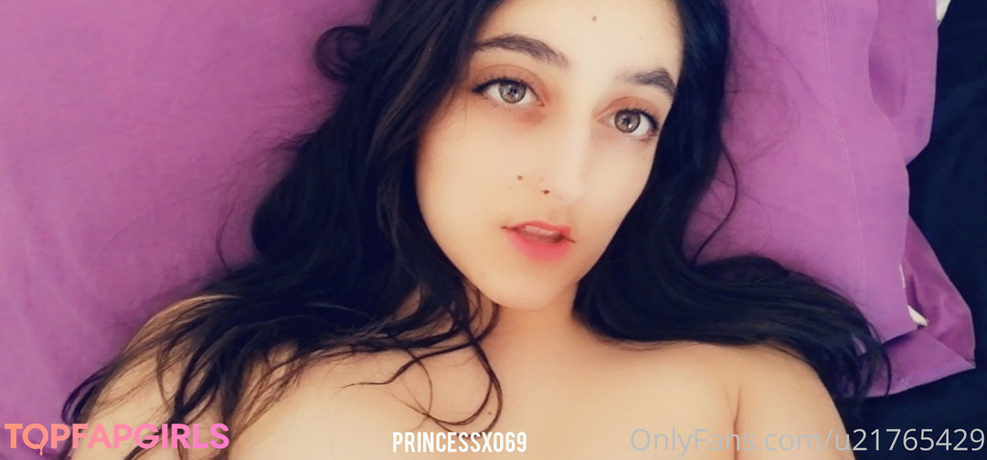 princianafree star erotic picture