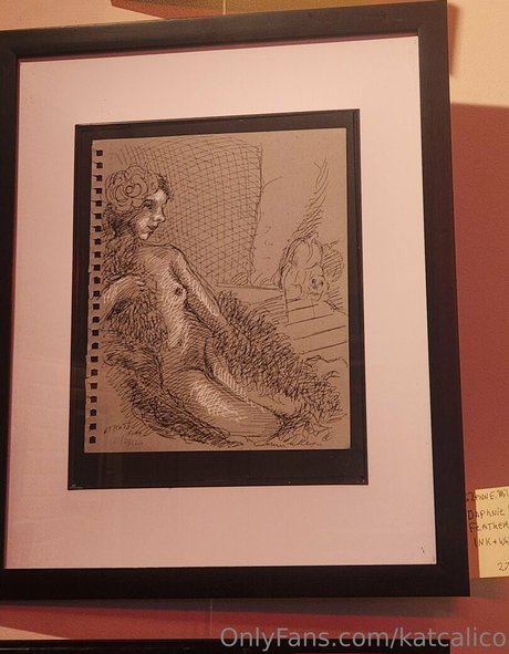 katcalico model top images