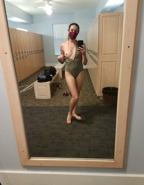 katcalico star nude photos