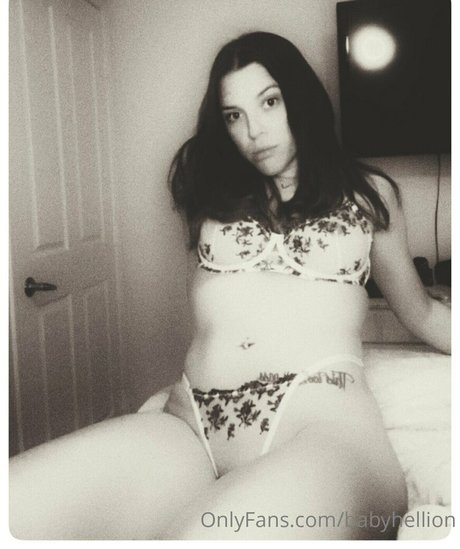 babyhellion model high quality images