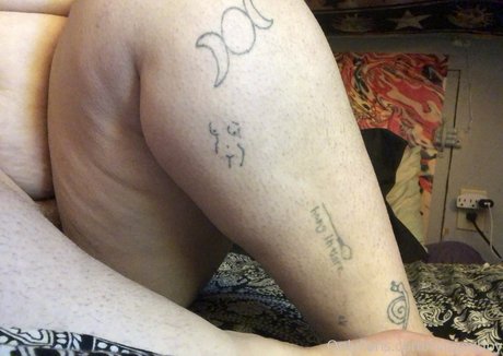 bingexbby erotic actress img