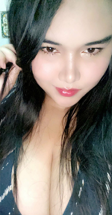 badiezbbw92 pretty pornstar pictures