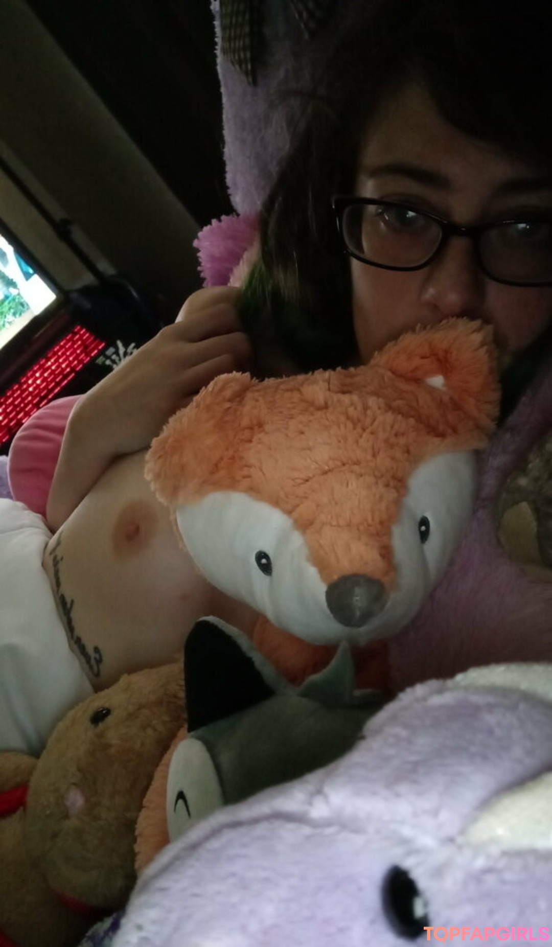 visceralvixen69 hd model images