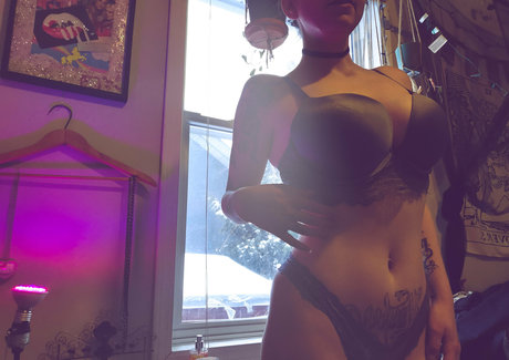 milf free onlyfans sexy nude photos