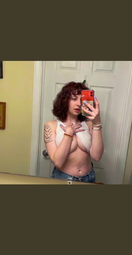 MothGardener model nice photo