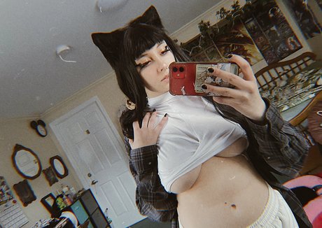 MothGardener pornstar xxx picture