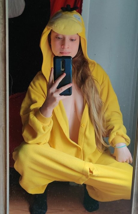 itsmintsalad model nude photos