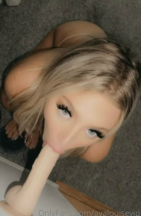 avalouisevip naked actress gallery